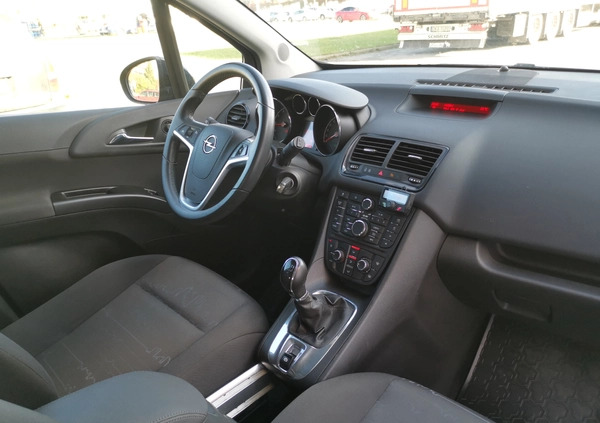 Opel Meriva cena 26500 przebieg: 125000, rok produkcji 2011 z Pasłęk małe 466